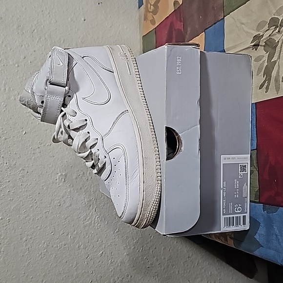 Air force 1 Mid LE (GS) - Picture 2 of 2